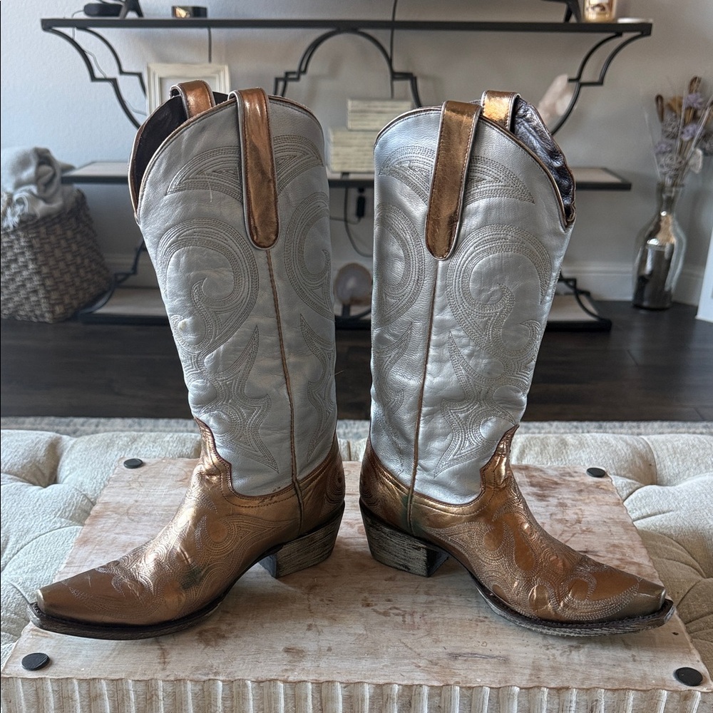 Lane Elegant Gold and Silver Western Boots Women’s 7 - Picture 6 of 8